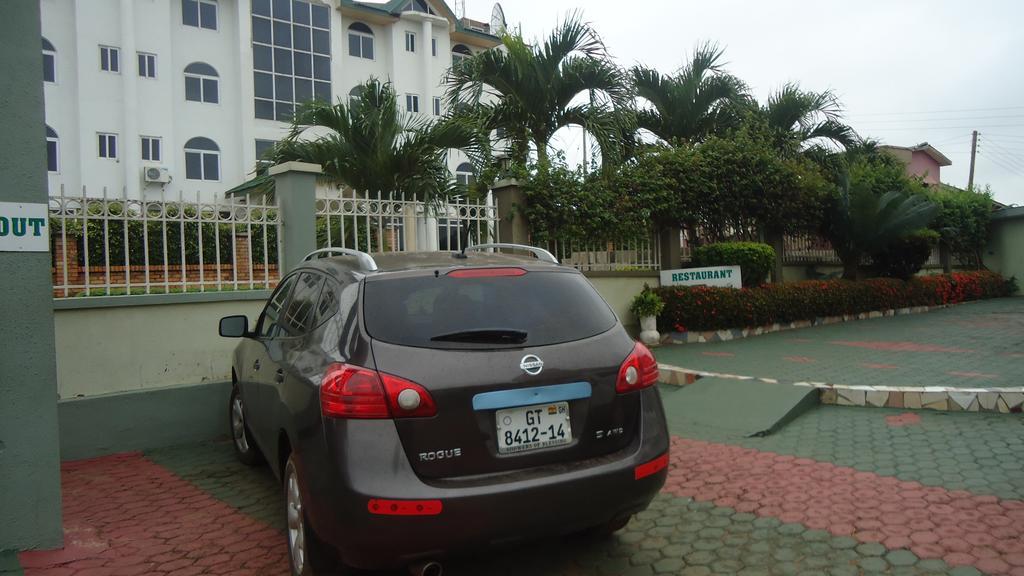 Wadoma Royale Hotel Kumasi Eksteriør billede