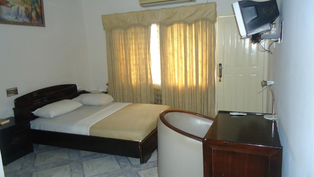 Wadoma Royale Hotel Kumasi Værelse billede