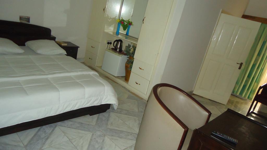 Wadoma Royale Hotel Kumasi Værelse billede