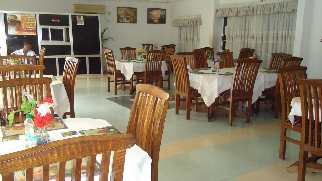 Wadoma Royale Hotel Kumasi Eksteriør billede